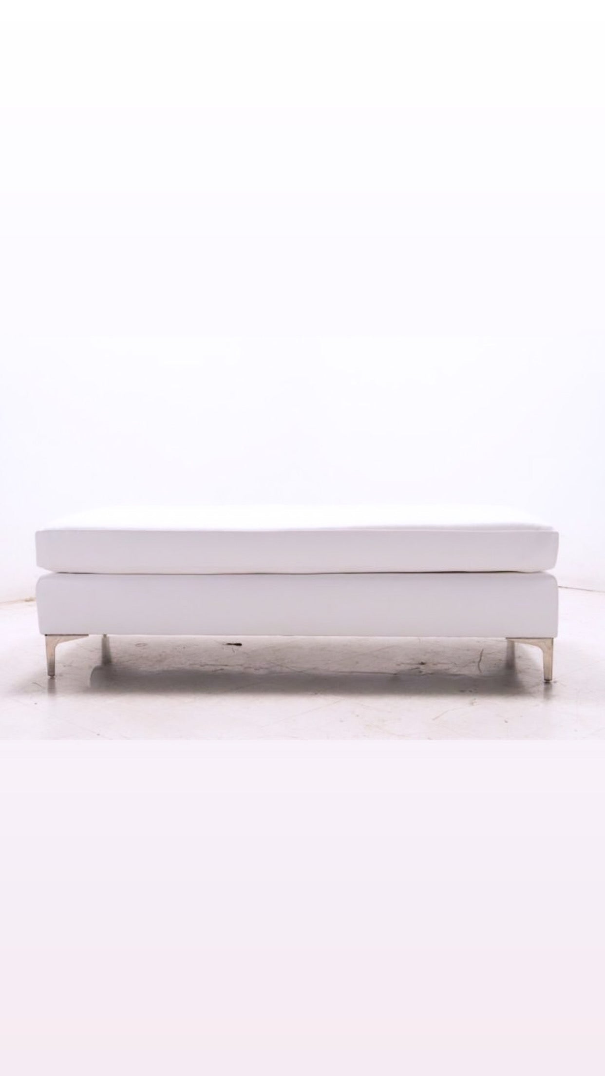 Slim Ottoman