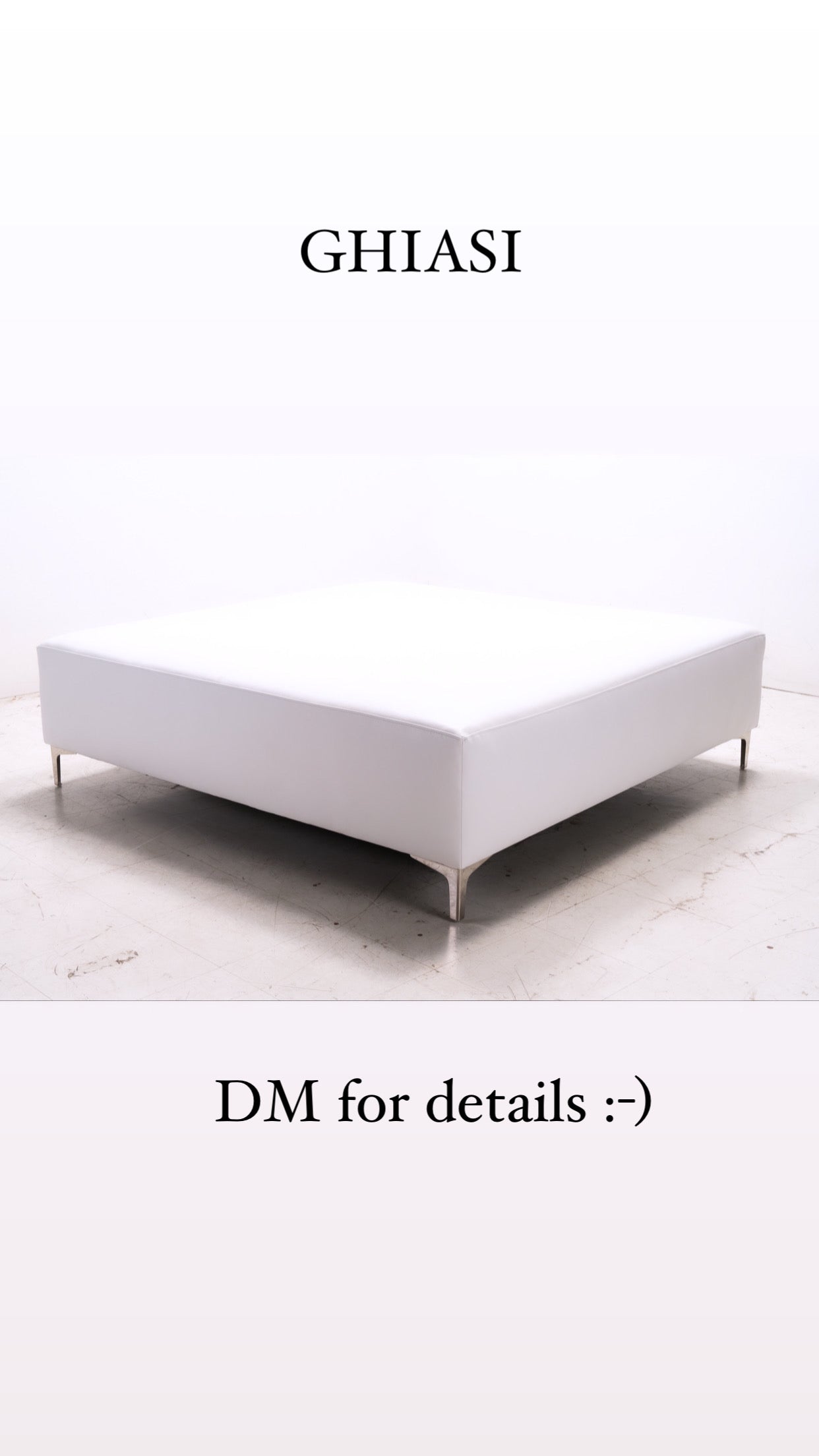 “ Square “ Cocktail Table -Ottoman