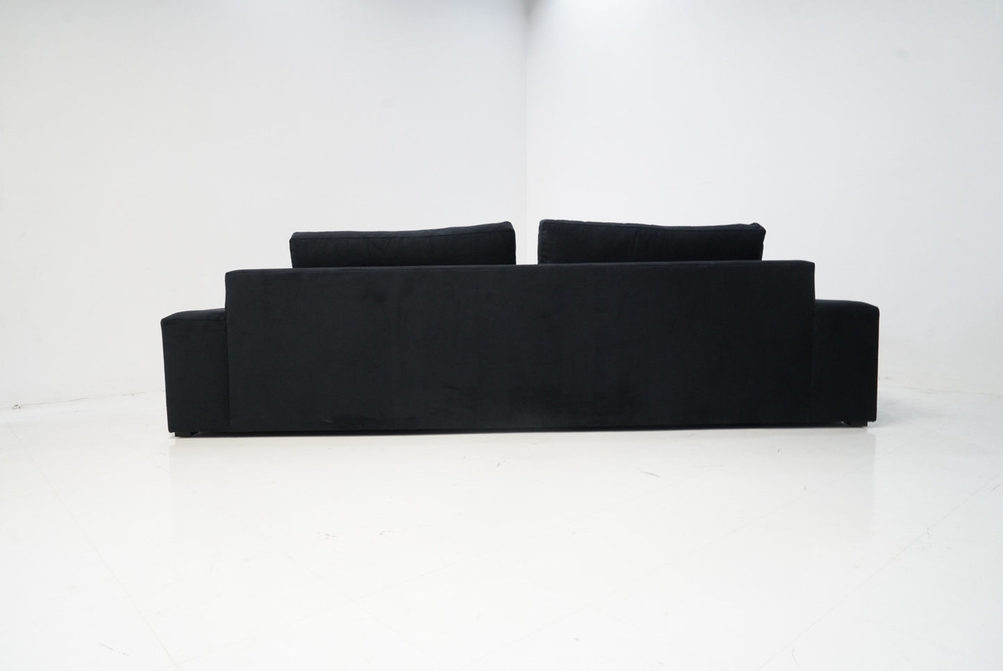 Modern Zen Sofa - Black (9 feet)